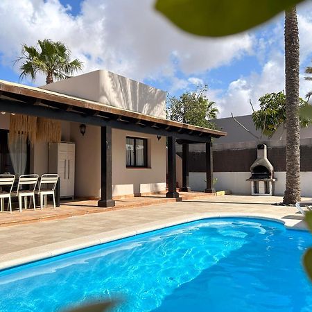House Boho Palm With Private Heated Pool And Garden, 3 Bedrooms, Wi-Fi Corralejo Dış mekan fotoğraf