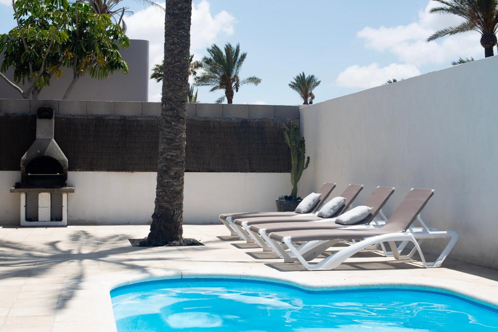 House Boho Palm With Private Heated Pool And Garden, 3 Bedrooms, Wi-Fi Corralejo Dış mekan fotoğraf