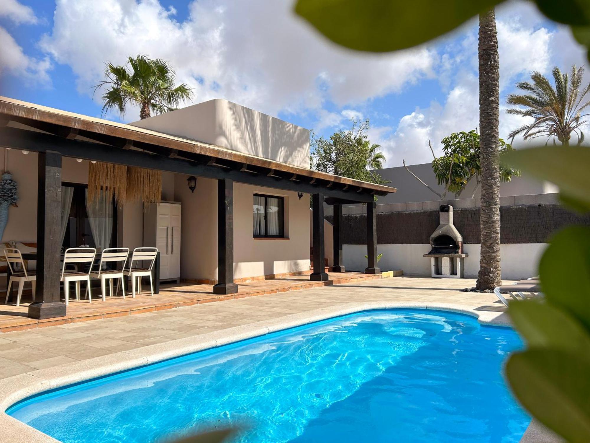 House Boho Palm With Private Heated Pool And Garden, 3 Bedrooms, Wi-Fi Corralejo Dış mekan fotoğraf